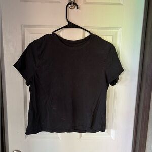 lululemon athletica Black Short Sleeve Tee